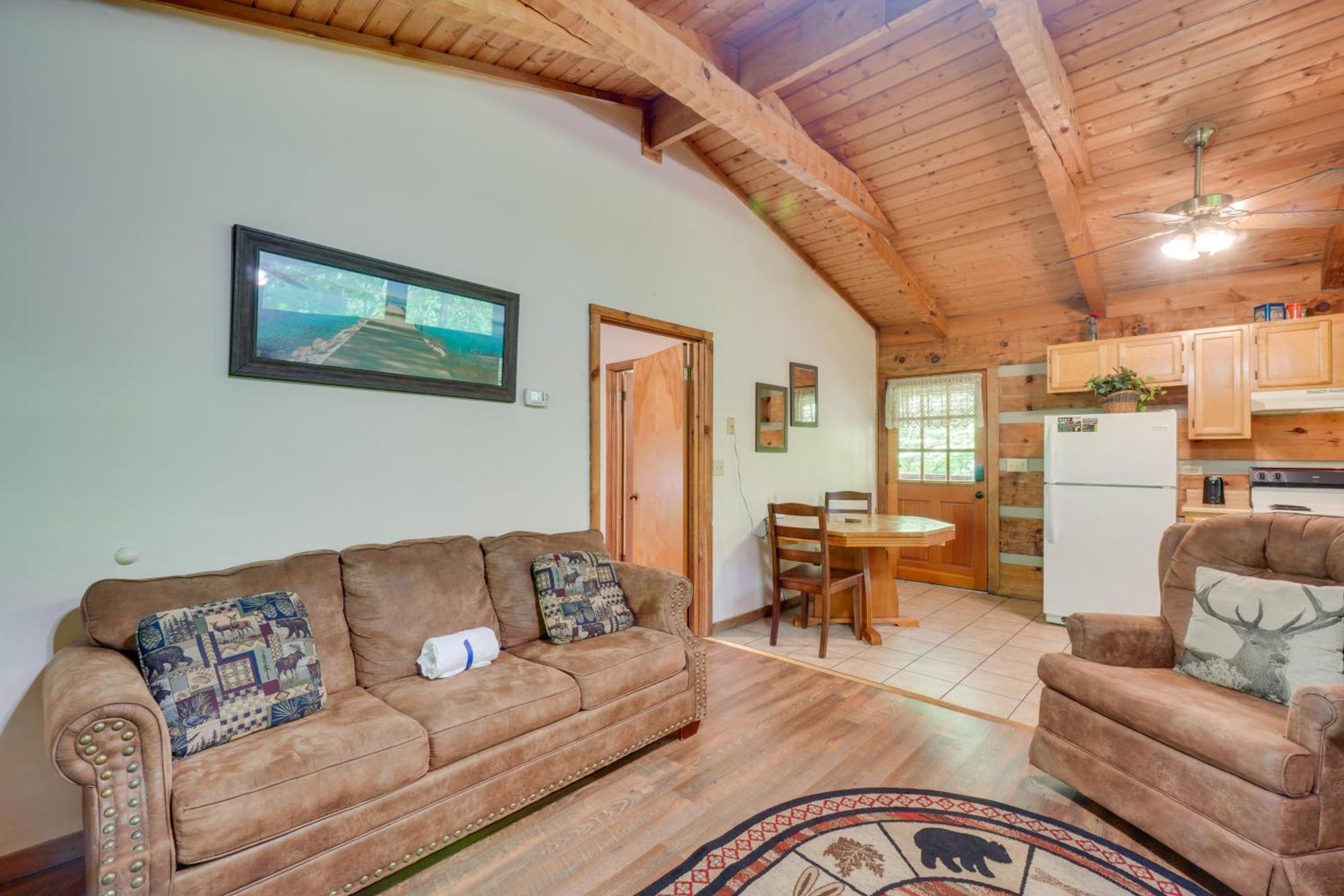Gatlinburg Cabin With Hot Tub About 6 Mi To Downtown! Buitenkant foto